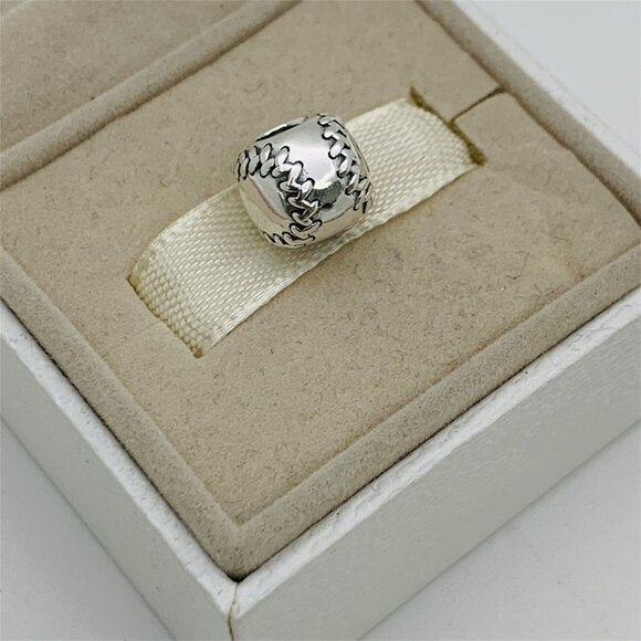 ✨✨Pandora Pittsburgh Pirates Baseball Charm - Picture 2 of 6